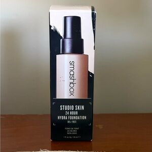 Smashbox Skin Hydra Foundation NIB
